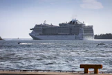 MSC Preziosa on yksi monista Itämerta halkovista risteilijöistä, joka vieraili vuosi sitten elokuussa Helsingin satamassa. Fantasia-luokan risteilyalus kuljettaa parhaillaan 4000 matkustajaa, jonka omistaa ja operoi MSC Cruises.