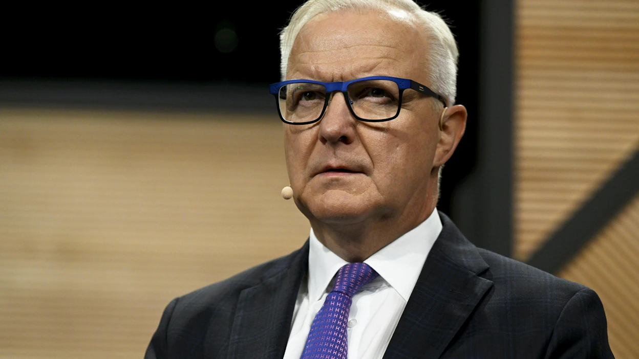 Seuraavan presidentin tärkein tehtävä on Olli Rehnin mielestä viedä menestyksellä maaliin Suomen ankkuroituminen läntisiin turvallisuusyhteisöihin Nato-jäsenyyden kautta.