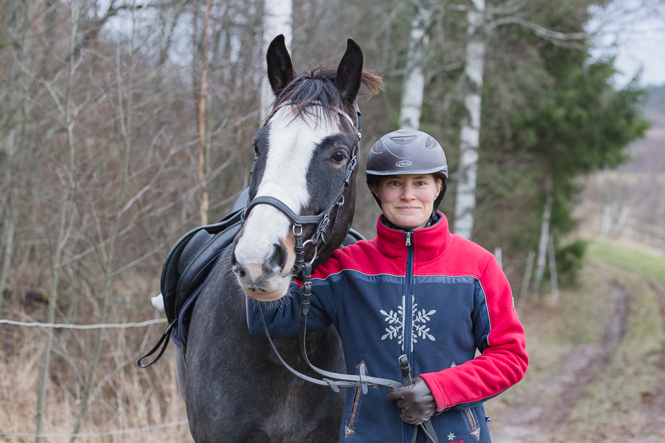 ”Carla-tamma opetti minua ja montaa muuta tallilamme erityisen paljon”, kertoo Jutta Kolehmainen yhdestä elämänsä tärkeistä ja kiehtovista hevosista.