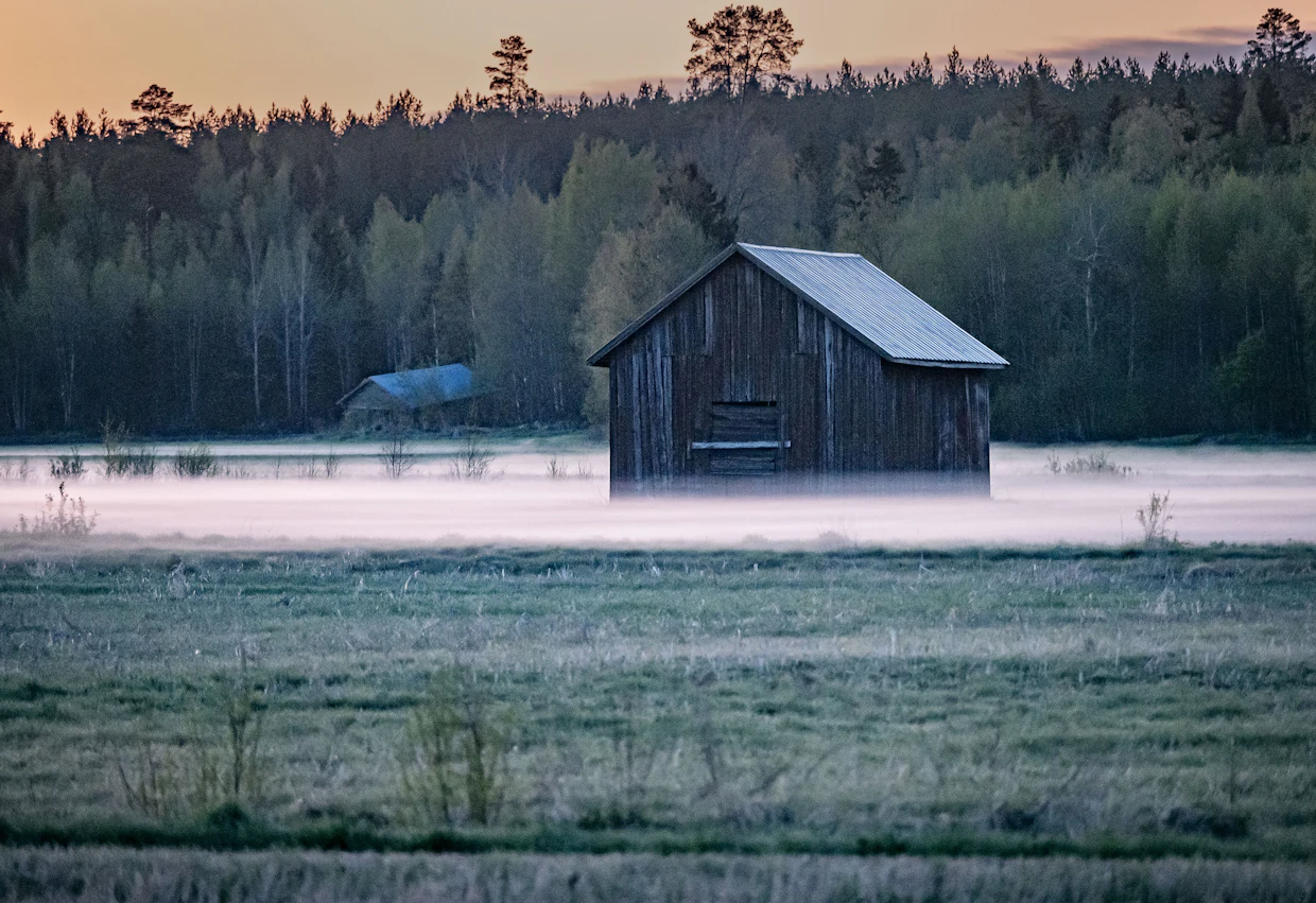 Luontoon liittyvät kansanuskomukset ovat kulkeneet kristinuskon rinnalla.