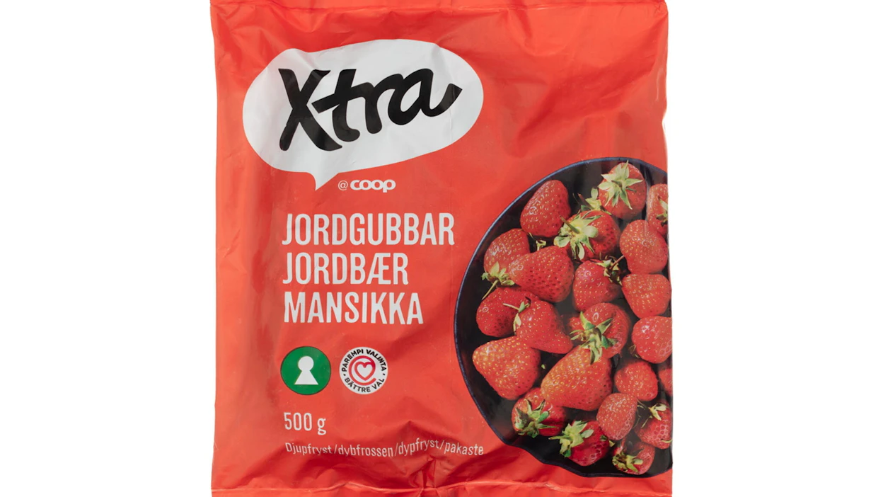 Virheellisen mansikkapakastepussin tyhjä pakkaus pyydetään palauttamaan ostopaikkaan. LEHTIKUVA/S-ryhmä.