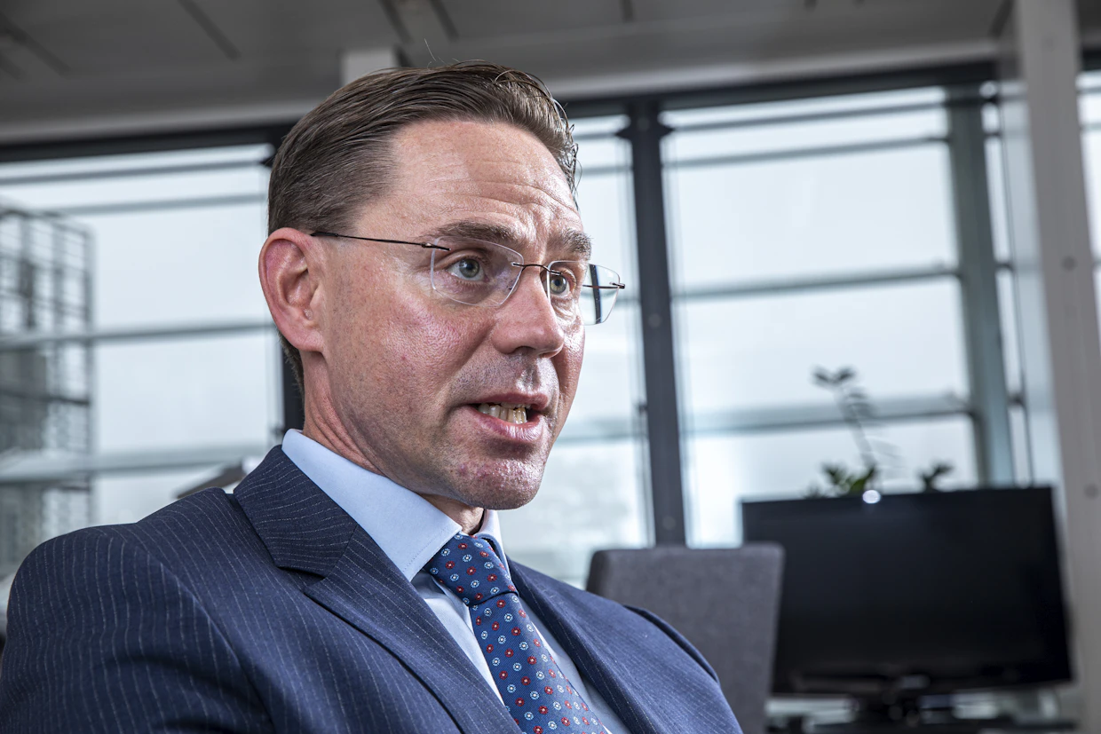 Suomen Atlantti-Seuran puheenjohtaja, Nordean yhteiskuntasuhdejohtaja, entinen pääministeri ja Euroopan komission varapuheenjohtaja Jyrki Katainen kuvattiin Brysselissä vuonna 2019.