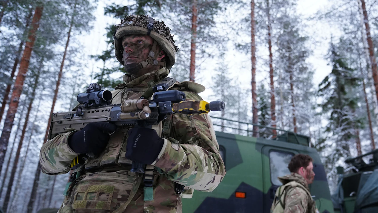 Brittisotilaat osallistuivat joulukuussa Naton sotaharjoituksiin Kajaanin lähistöllä