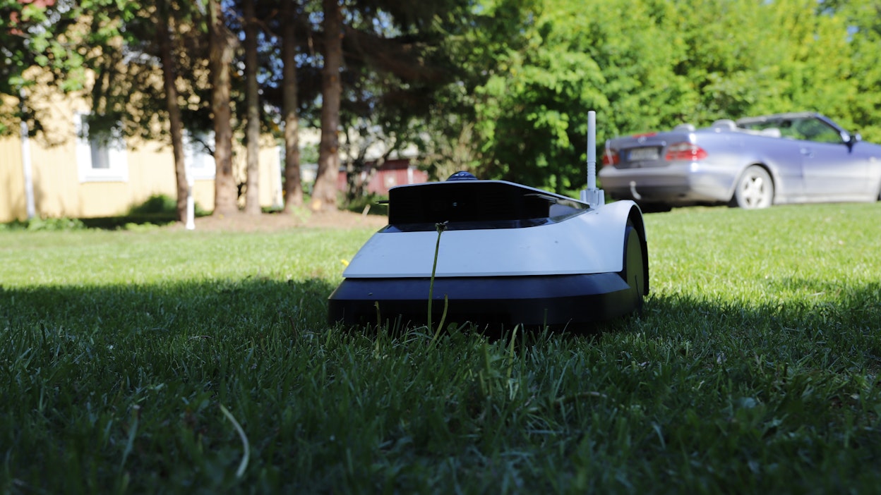 Robottiruohonleikkurit ovat vaarallisia muun muassa siileille.