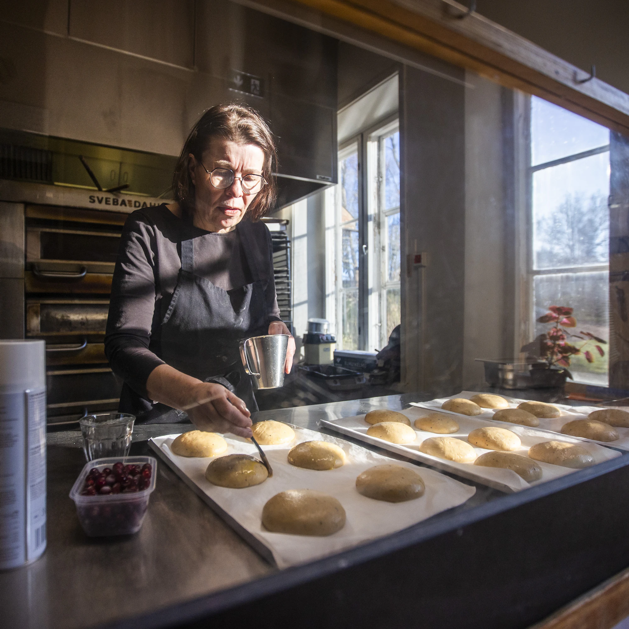 ”Mitä yksinkertaisempi tuote on, sitä tärkeämmässä roolissa ovat laadukkaat raaka-aineet ja tekemisen taito”, Elina Rantamäki kiteyttää.
