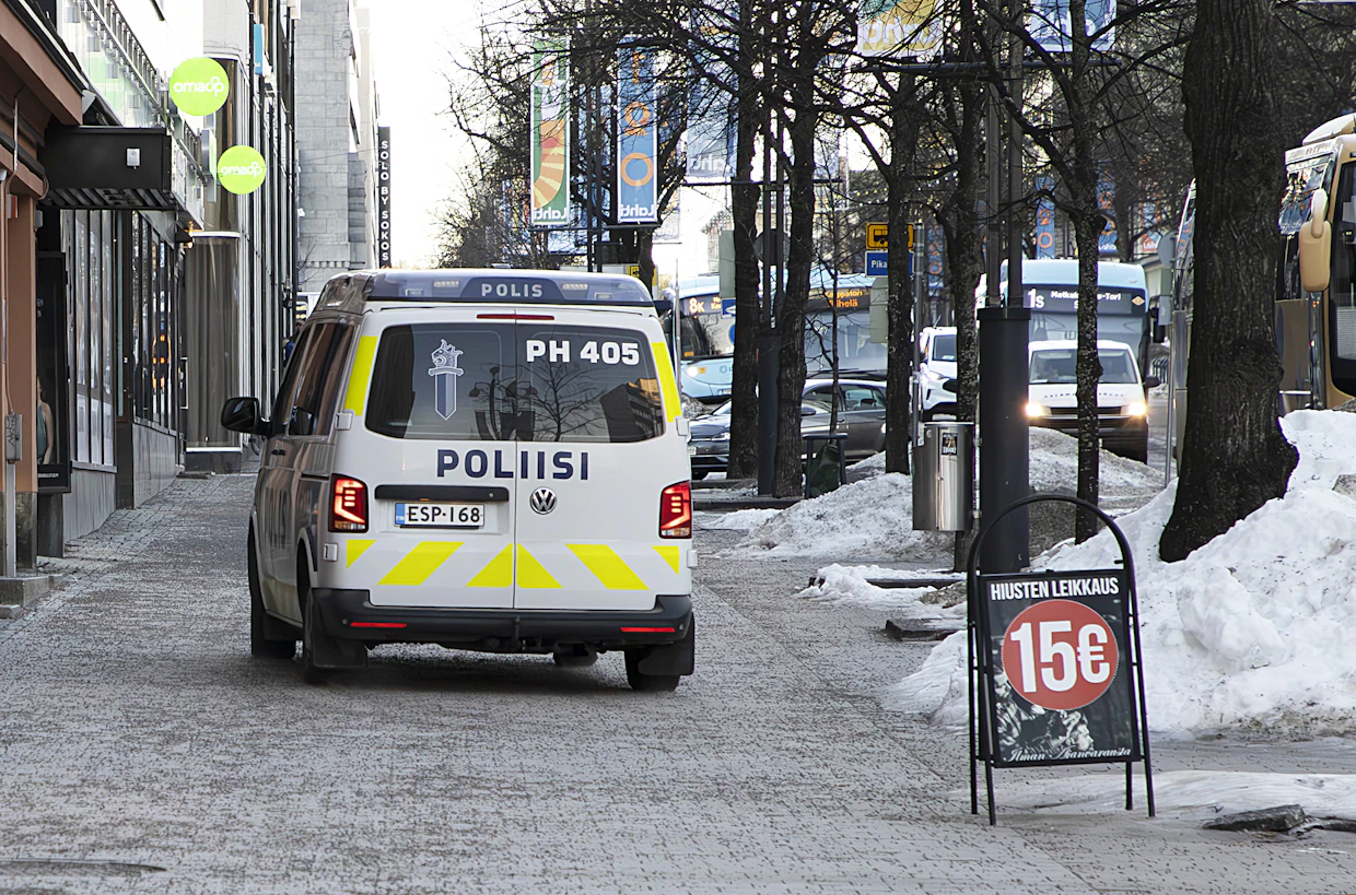 Esimerkiksi kaluston käytön kannalta on Poliisihallituksen teknologiajohtajan mukaan järkevää, että toiminta keskittyy suurempiin yksiköihin.