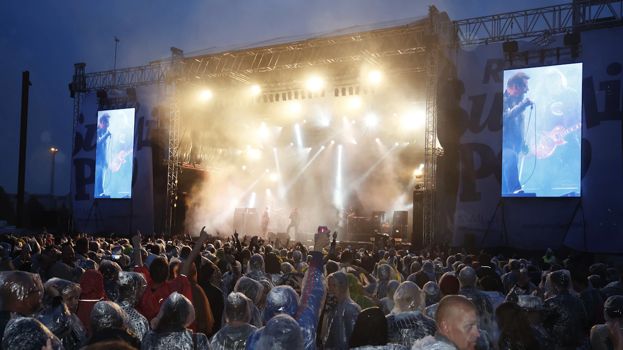 Keikoilla ja konserteissa kuvaaminen on nykyään jo kiinteä osa kokonaiskokemusta.