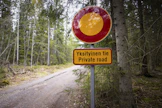 Hallitus esittää useita muutoksia yksityistielakiin. Muutoksilla pyritään sujuvoittamaan tiekuntien toimintaa ja parantamaan liikenneturvallisuutta.