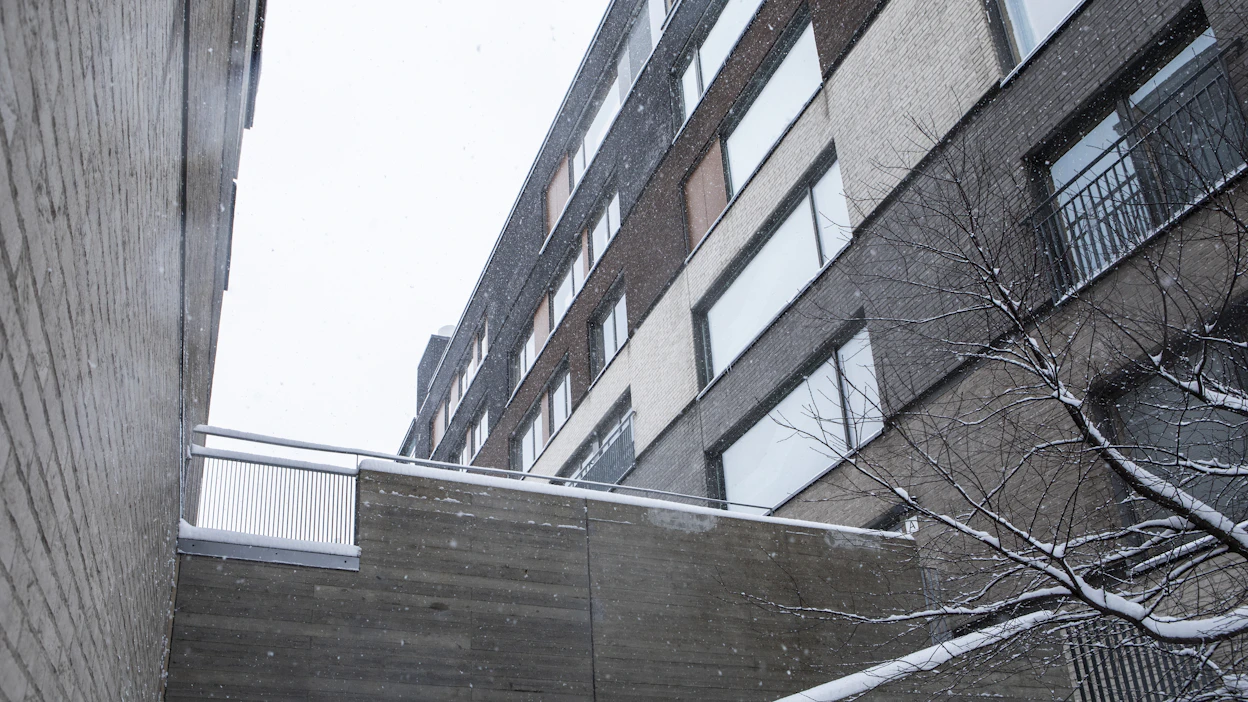 Erikoissijoitusrahastot sijoittavat asuntoihin ja toimitiloihin. Asunto- ja kiinteistörahastojen lunastukset ylittävät yhä uusmerkinnät. Kuvituskuva.