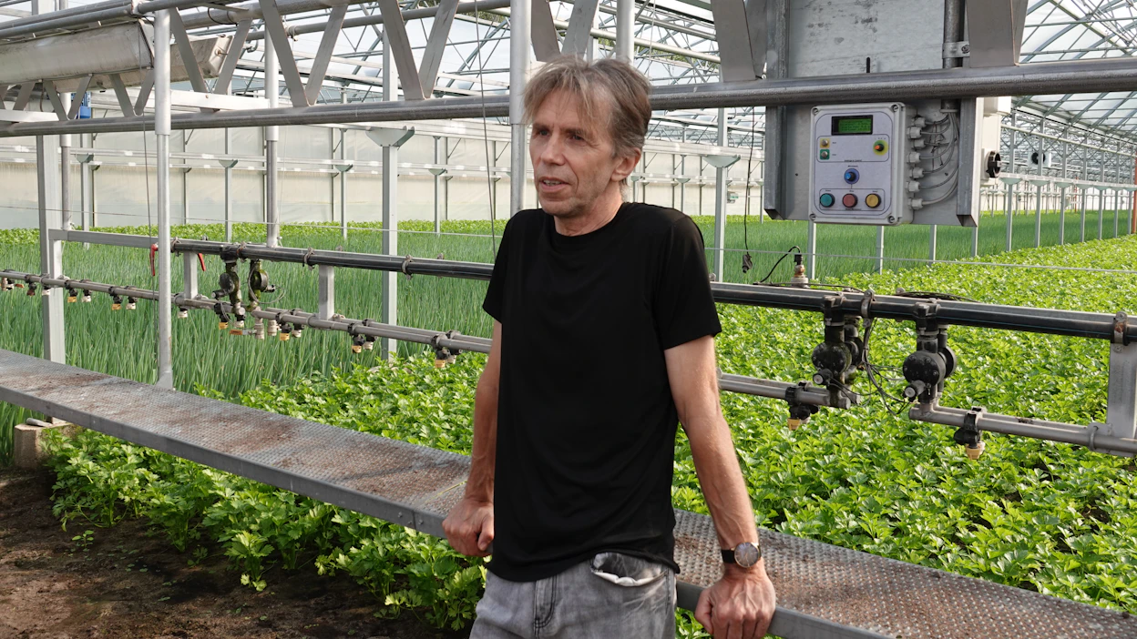 Mikael Lundell on Ålands producentförbund, ÅPF:n, erikoiskasvinviljelijöiden valiokunnan puheenjohtaja. Hän toimii myös SLC:n puutarhavaliokunnan puheenjohtajana.