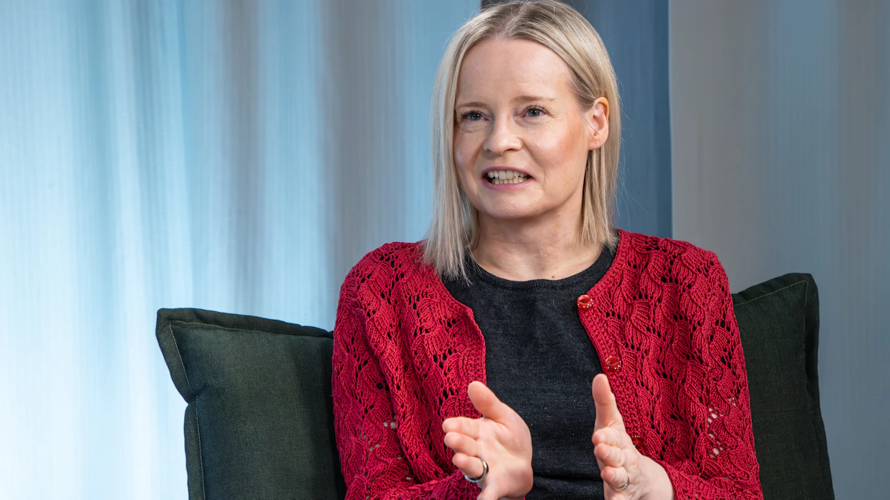 Valtiovarainministeri Riikka Purra (ps.) vastustaa ulkomaisten opiskelijoiden saapumista Suomen lukioihin.