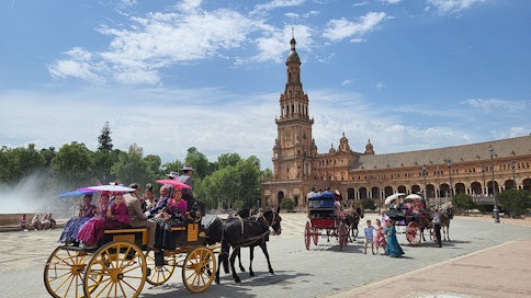 Nato-maiden Espanjan ja Yhdysvaltain välit ovat kiristyneet. Kuvassa Plaza de España Sevillan kaupungissa keväällä 2023.