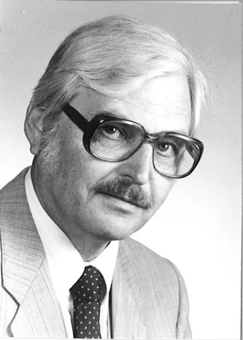 Jouko J. Salminen toimi viimeksi Maatalouskeskusten Liiton toimitusjohtajana vuosina 1979–1987.