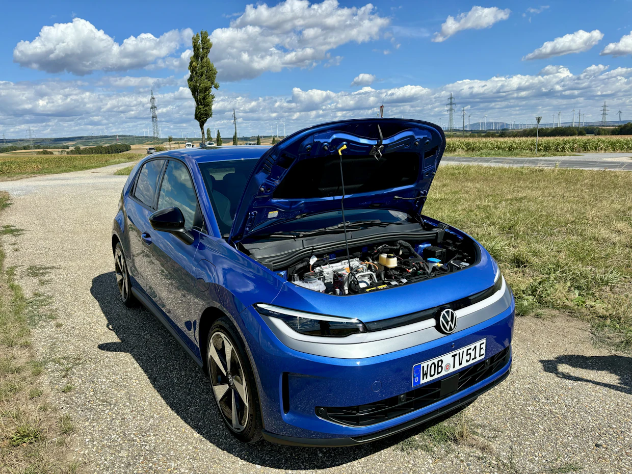 Moottoriksi on tarjolla 85 tai 155 kilowatin versiot.