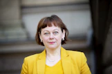 Paula Lehtomäki on toiminut Metsäteollisuus ry:n toimitusjohtajana syyskuusta 2022 alkaen.