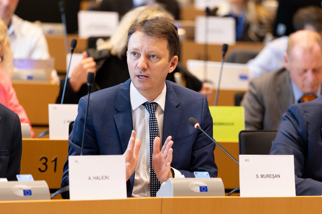 Romanialainen EPP-meppi Siegfried Mureşan on EU-parlamentin pääneuvottelija, kun unionin uutta rahoituskehystä väännetään kasaan.