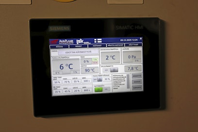 AlfaFlame lämpökontin ohjauspaneeli.