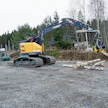 Hyundai HX145A LCR painaa metsäalustaisena versiona noin 18 tonnia.