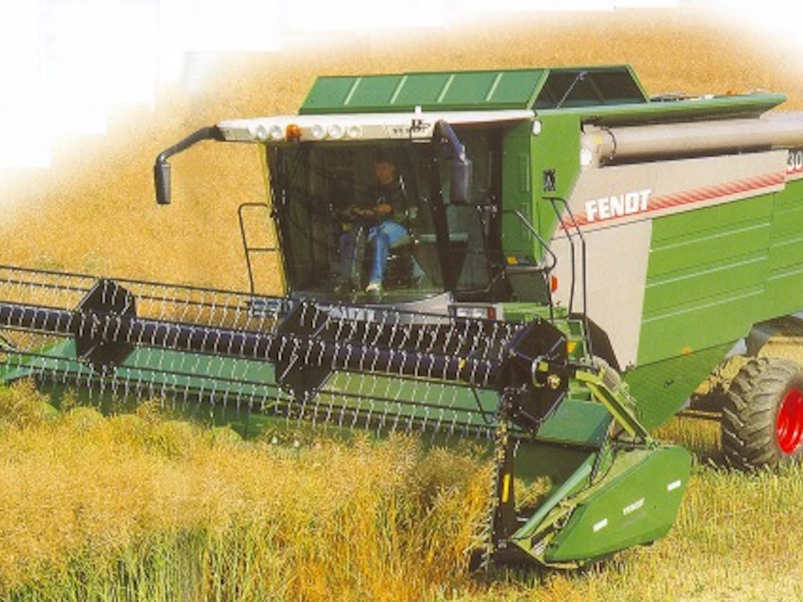 00Fendt6330