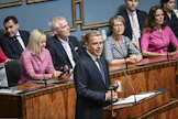 Pääministeri Petteri Orpo puhumassa eduskunnalle tiistaina 21.7. hallituksen Helsinki Garden -hanketta koskevan tiedonannon yhteydessä. Kuvituskuva.