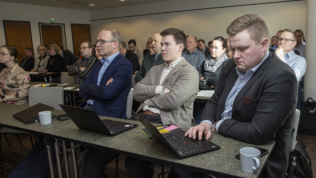Maitovaltuuskunta kokoontui torstaina Vantaalla.