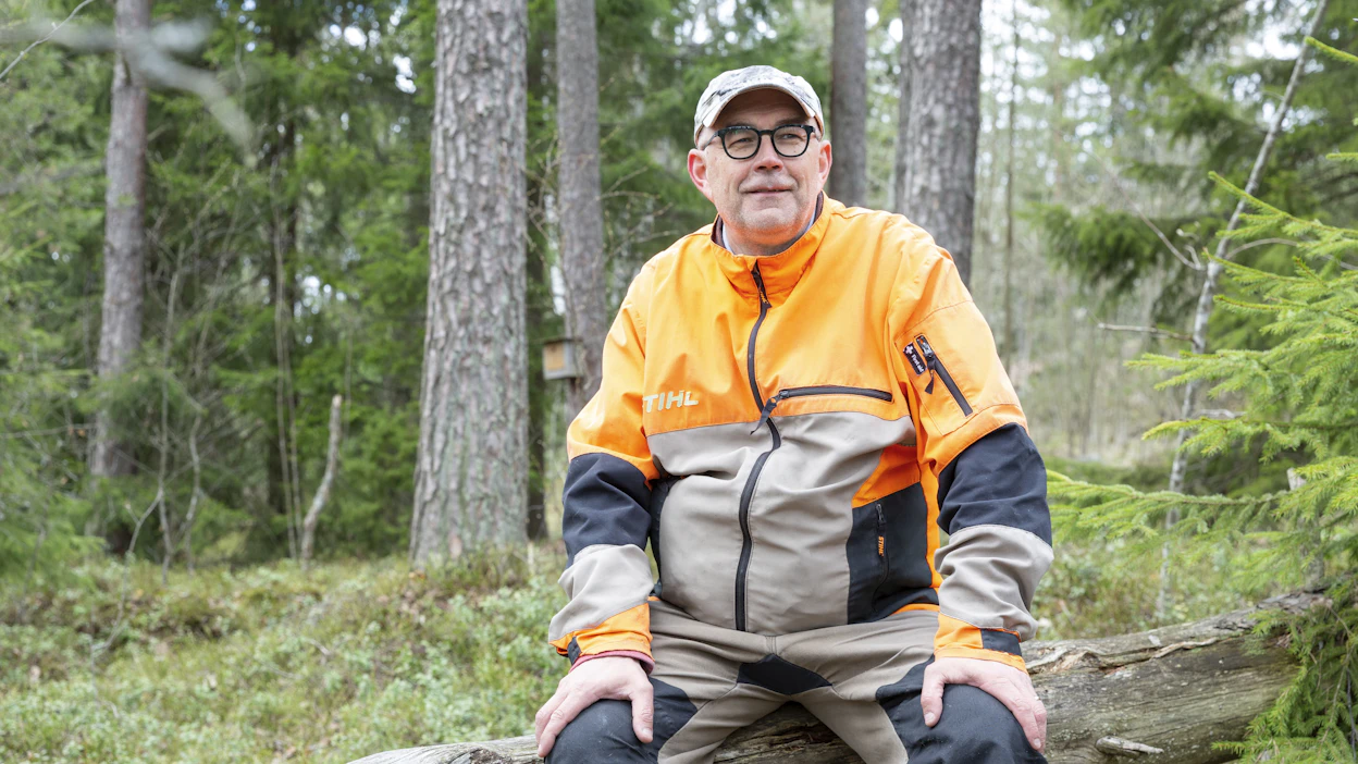 Mikko Tiirola liittää monitavoitteisuuden yli sukupolvien ulottuvaan metsänomistukseen.