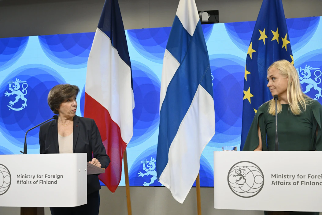 Ranskan ulkoministeri Catherine Colonna tapasi Helsingissä ulkoministeri Elina Valtosen. LEHTIKUVA / MARKKU ULANDER.