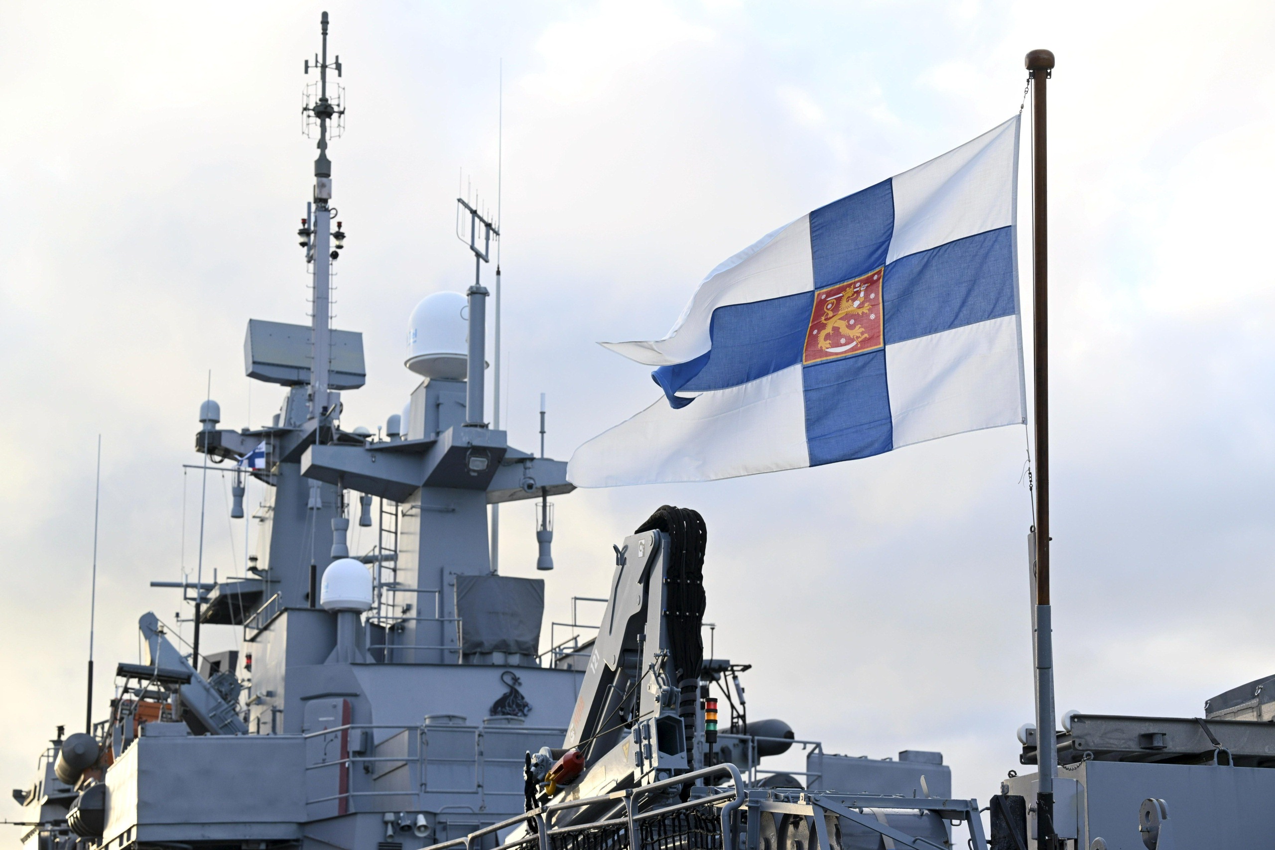 Merivoimien osalta kyse on pysyvän miinantorjuntaosaston tehtävistä Itämerellä huhti-toukokuussa. Arkistokuvassa miinalaiva Uusimaa. LEHTIKUVA / Vesa Moilanen. 