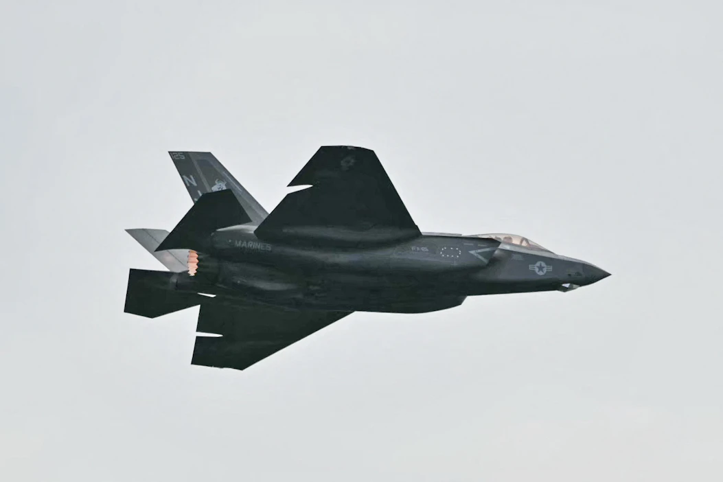 F-35-hävittäjä kuvattuna Yhdysvaltain itsenäisyyspäivän juhlallisuuksissa maan pääkaupungissa Washingtonissa heinäkuussa. LEHTIKUVA/AFP.