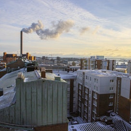 Helsinki lämpenee venäläisellä kivihiilellä. 