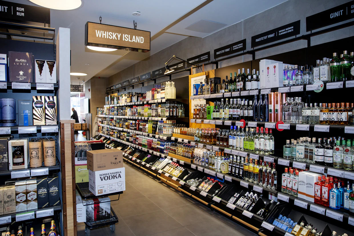 Alkosta kerrotaan kotiinkuljetuksen alkavan niin pian kuin laki sallii.