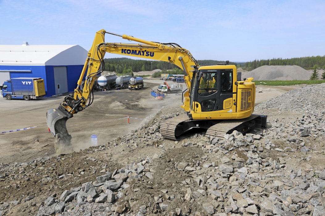 Tärkeää on pitää tyhjäkäynti minimissä. Tämä vähentää koneeseen kertyviä turhia tunteja. Lisäksi vaikutusta on huoltoväleihin ja pakokaasujärjestelmien toimintaan.