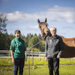 Kesällä 2021 Liisa ja Kalle Savo kuvattiin tuolloin yksivuotiaan Cassandra Ordenin kanssa. Lauantaina Tommi Ala-Nikkolan valmentama tamma voitti Lahdessa T75-lähdön.