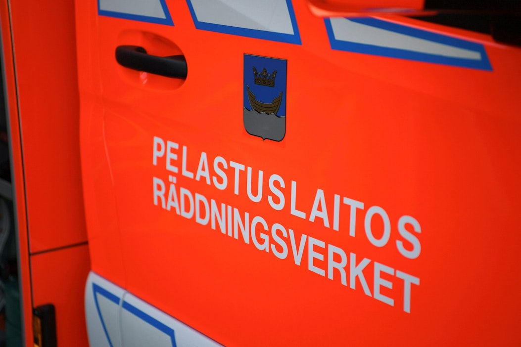 Paikalle lähetettiin kaksi pelastuslaitoksen yksikköä.