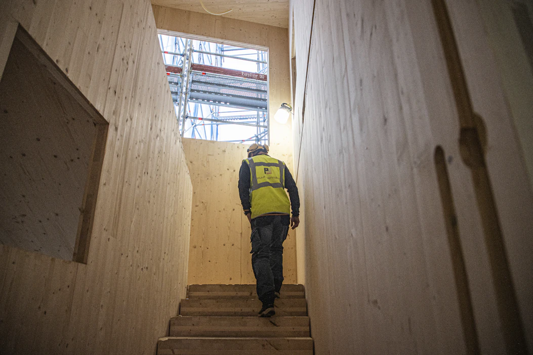 Puurakentamisen tavoiteltu markkinaosuus kaikesta julkisesta rakentamisesta vuonna 2025 on 45 prosenttia.