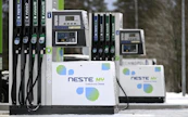 Suomen valtio omistaa Nesteen osakekannasta 44,2 prosenttia. LEHTIKUVA / Heikki Saukkomaa. 