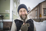 Tero Vesterinen on noussut eturivin lauluntekijäksi ja esiintyjäksi. Porvooseen on rakenteilla harjoitustiloja ja pieni klubi, jossa nuoret pääsevät soittamaan bändeineen. 