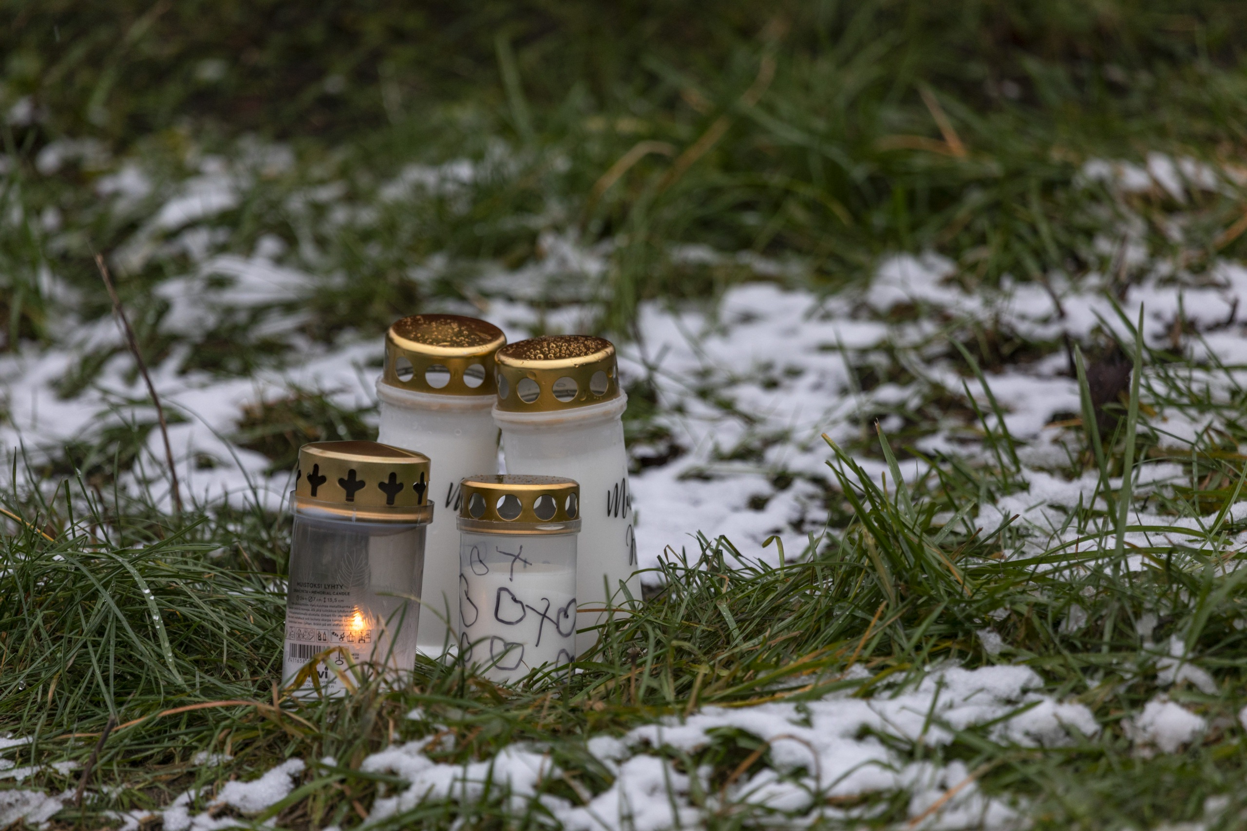 Palossa kuoli parikymppinen äiti ja kolme pientä lasta.