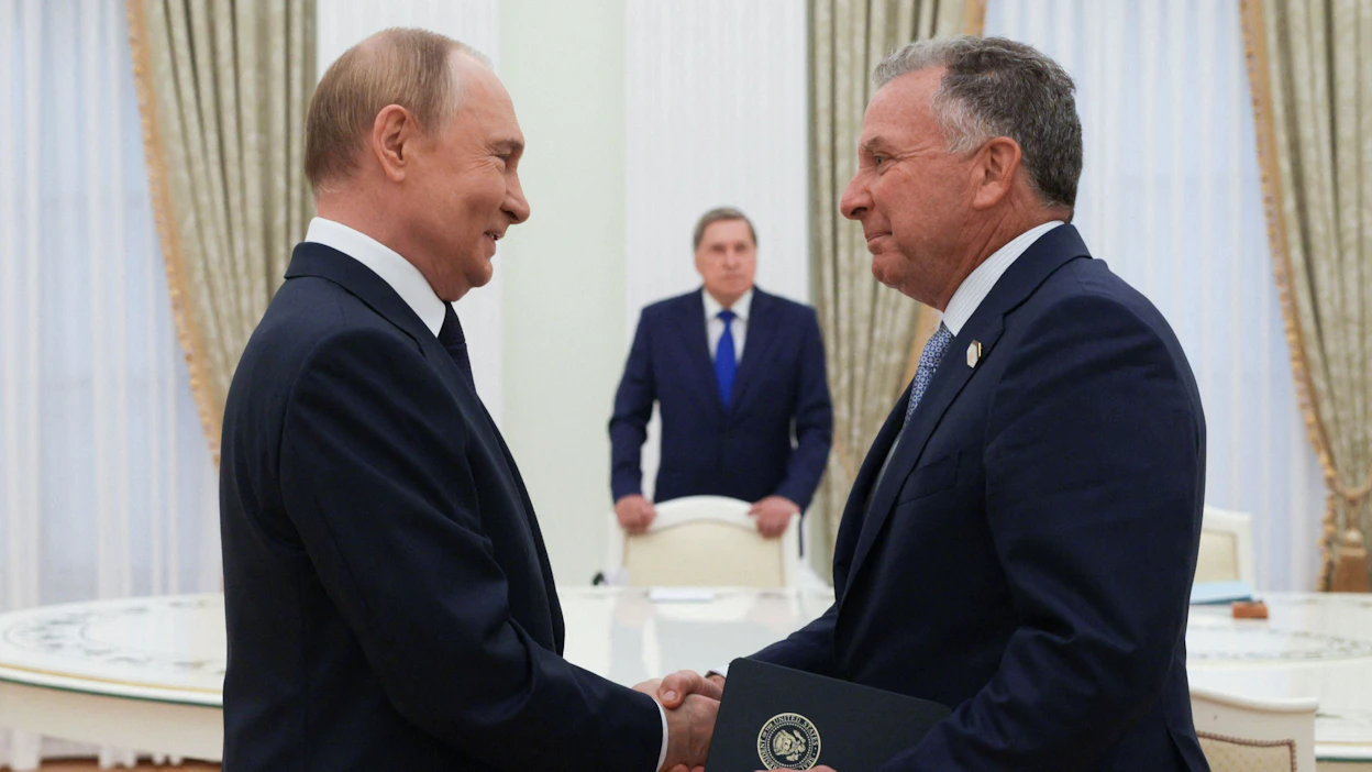 Yhdysvaltain erityislähettilään Steve Witkoffin (oik.) on määrä tavata Venäjän presidentti Vladimir Putin ensi viikolla. LEHTIKUVA/AFP.