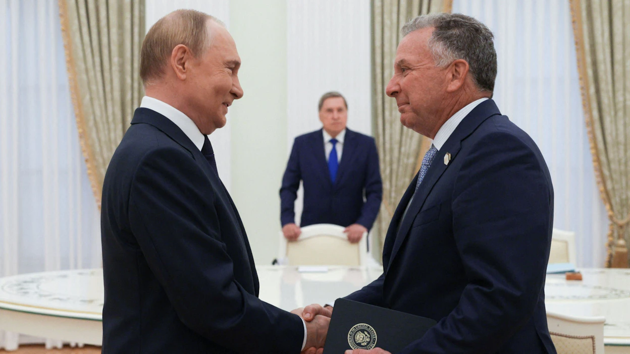 Yhdysvaltain erityislähettilään Steve Witkoffin (oik.) on määrä tavata Venäjän presidentti Vladimir Putin ensi viikolla. LEHTIKUVA/AFP.