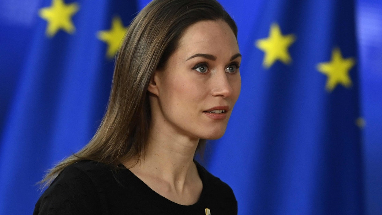 EU-alueen poliittiset johtajat etsivät Euroopalle hyvää ohjenuoraa, jolla saisi vastattua Venäjän hyökkäyssotaan Ukrainassa. Suomea kokouksessa edustaa pääministeri Sanna Marin. 