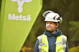 Maija Perävainio työskentelee Metsä Fibren Rauman sahan johtajana. Hän siirtyy Westas Groupin metsjohtajaksi 26.6.2023.