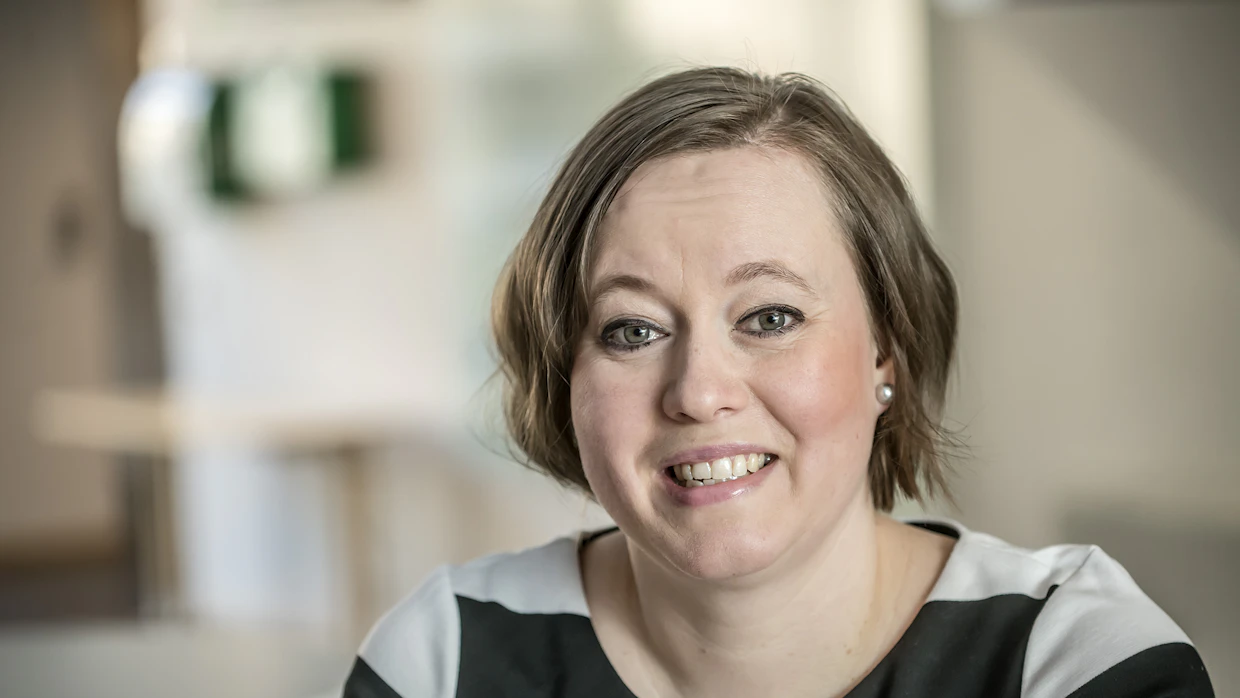 ”Jos saisimme muualle opiskelemaan lähtevien joukkoa pienemmäksi, meillä olisi täällä aika mukavat oltavat. Muissa ikäluokissa maakunnan vetovoima riittää”, Heli Seppelvirta sanoo.