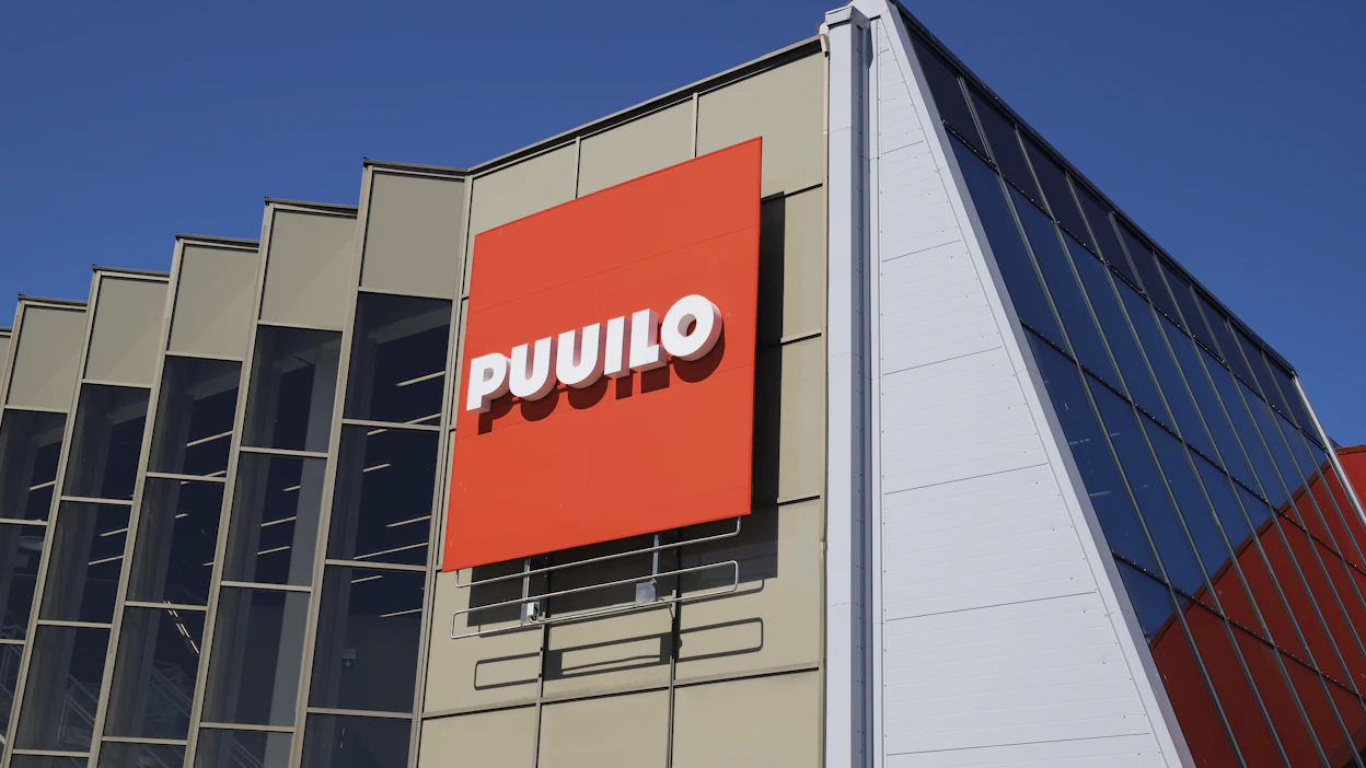 Puuilo on menestynyt aiempia odotuksia paremmin, mutta yhtiö arvioi kasvun jäävän vielä pitkän aikavälin tavoitteesta.