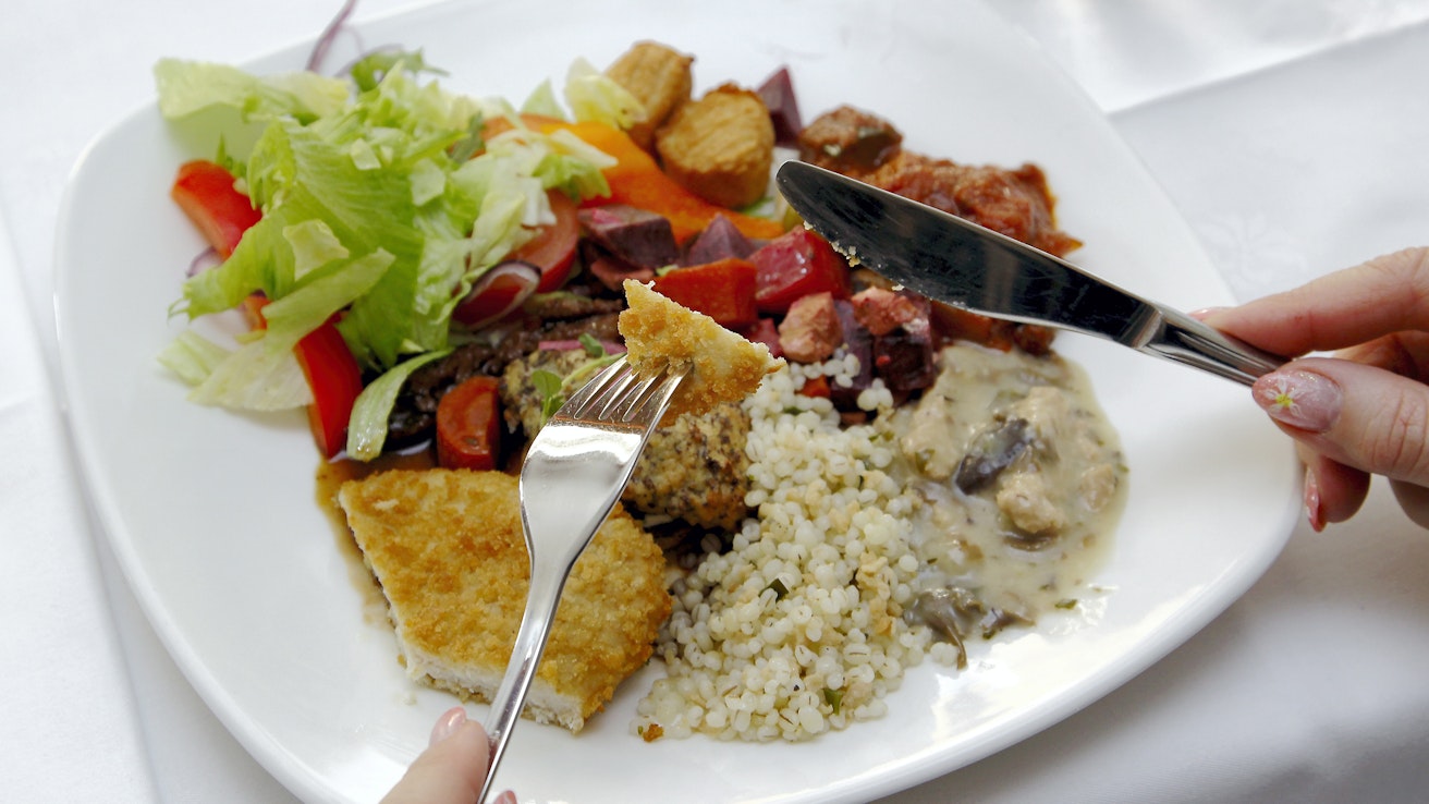 Tutkija Eräsaaren mukaan prosessoidut elintarvikkeet edustavat Suomelle tunnusomaista ajatusta ruoasta.