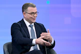 Pääministeri Petteri Orpon (kok.) mukaan eri puolille Suomea tarvitaan hyvät yhteydet. Arkistokuva. LEHTIKUVA / Jussi Nukari. 