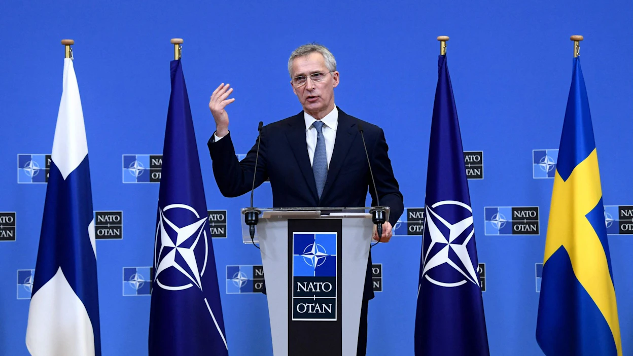Naton pääsihteerin Jens Stoltenbergin mukaan Suomen Nato-jäsenyys vahvistaisi paitsi Suomen turvallisuutta, myös Natoa itseään. LEHTIKUVA/AFP.