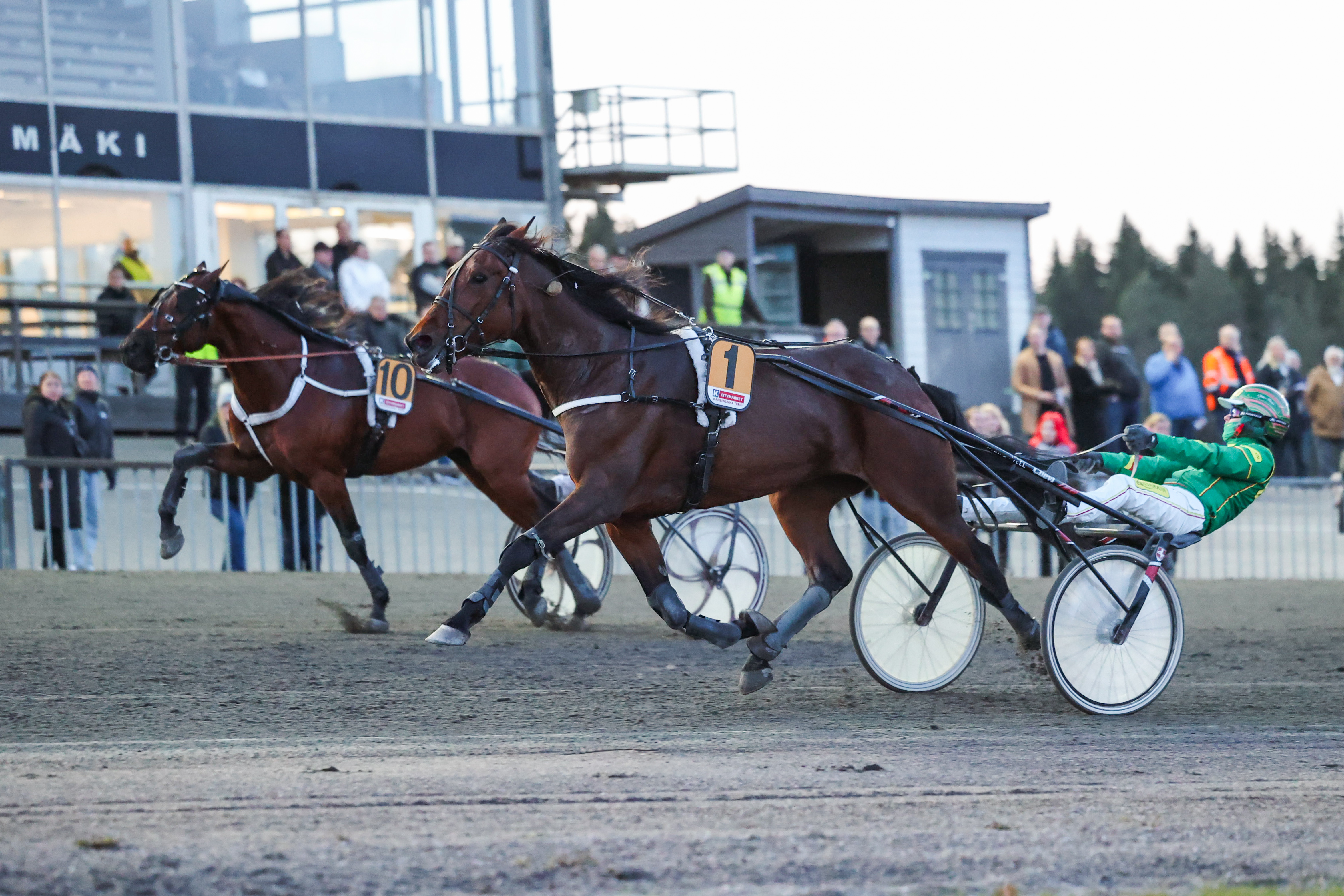 Marlene Vice torjui ulkoa kirineen Mr New Generationin Pilvenmäki Specialin loppusuoralla. 