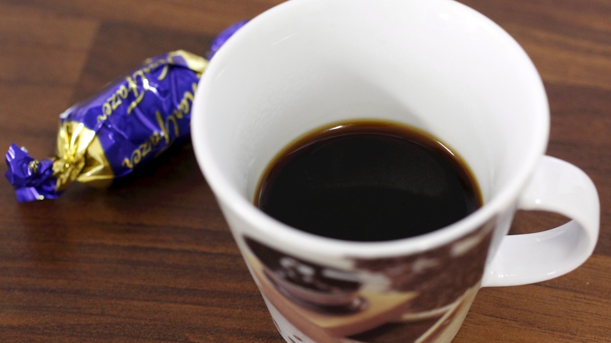 Tummapaahtoinen kahvi voi sopia erityisesti herkkävatsaiselle.