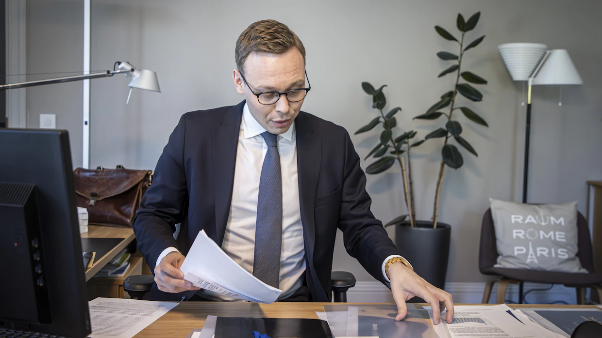 Marttinen kertoo jatkavansa purettavien normien etsintää ja niiden korjaamista.